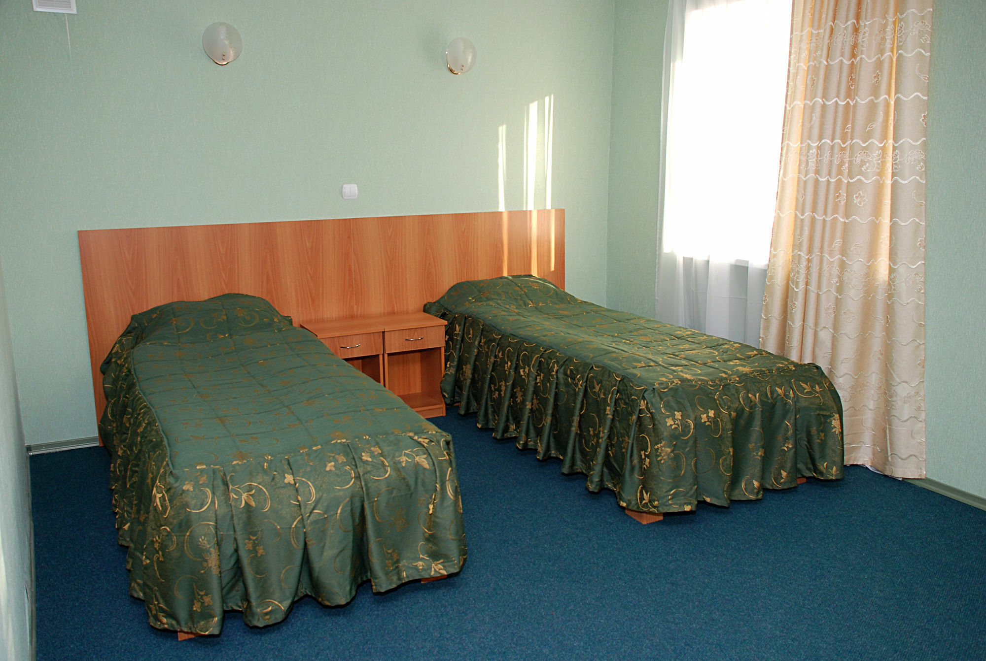 Nikotel Hotel Mykolajiv Pokoj fotografie
